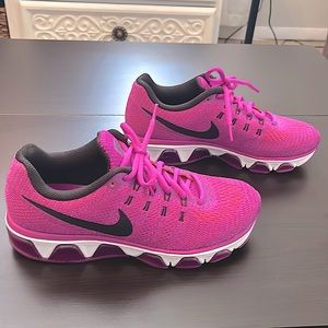 Nike Women's Air Max Tailwind 8 "Vivid Purple"